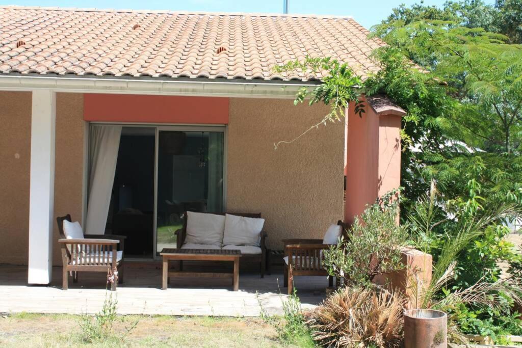 Grande maison familiale piscine et jardin, Gujan-Mestras – Updated 2023  Prices