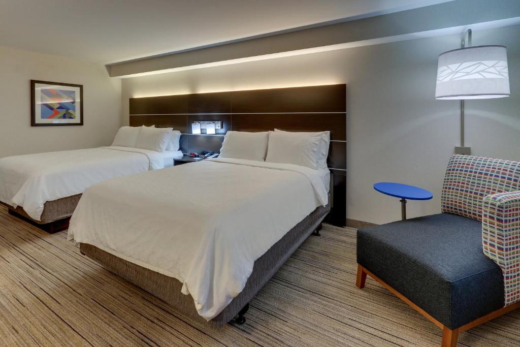 Holiday Inn Express & Suites Troy by IHG - Habitación Estándar Con Dos Camas Queen