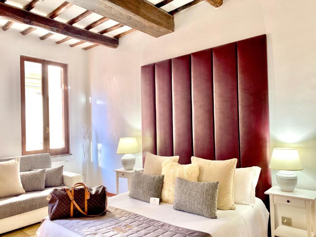A seating area at Fontana di Trevi Private Luxury Apartaments