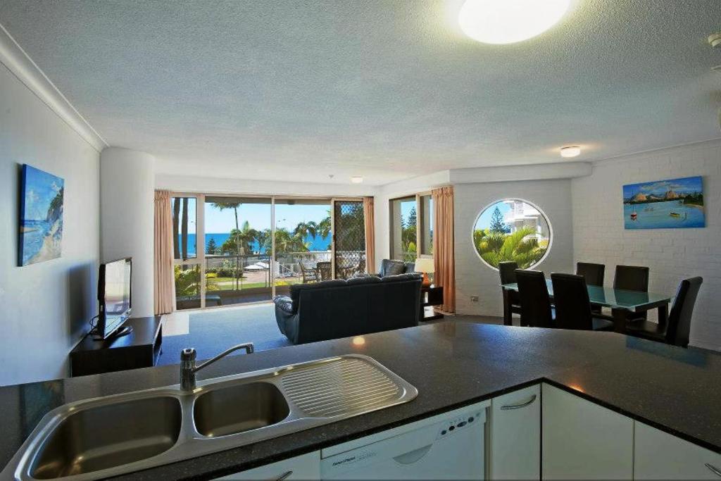 Kuchyň nebo kuchyňský kout v ubytování Osprey Apartments