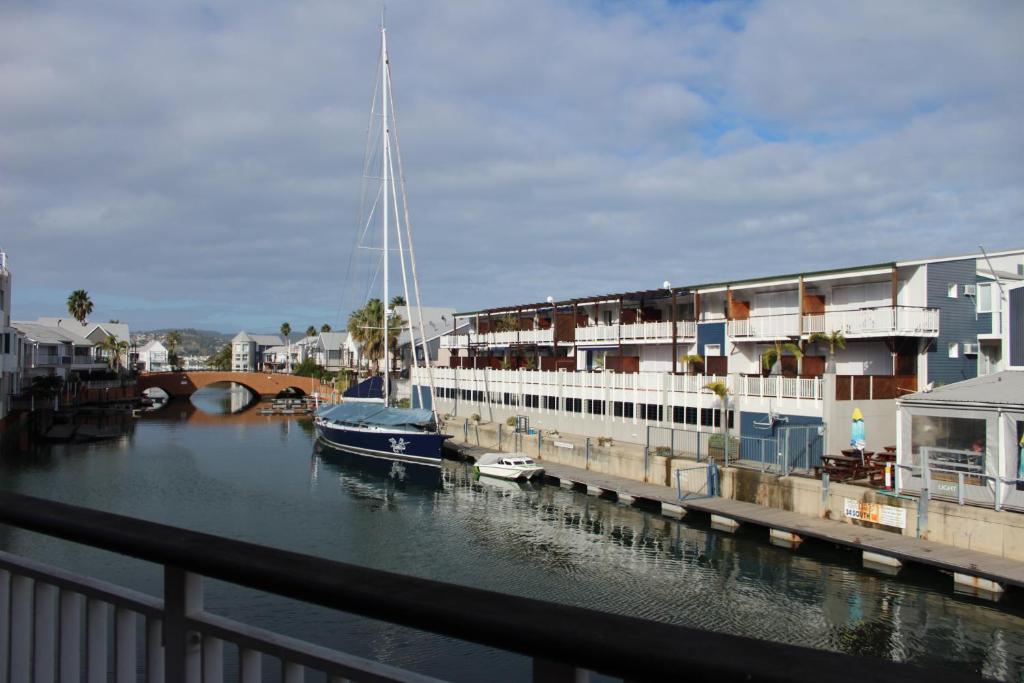 18 Quay West, Waterfront - Image 15