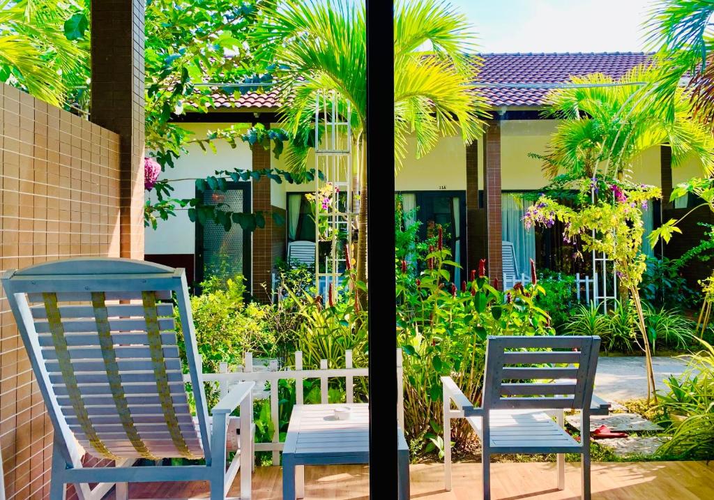 Canary Bungalow - 16