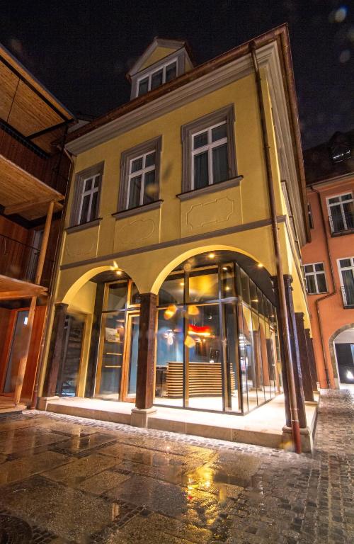 Budova, kde se hotel nachází