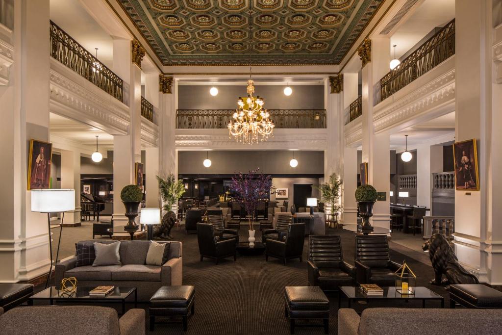 15 Best Hotels in Baltimore