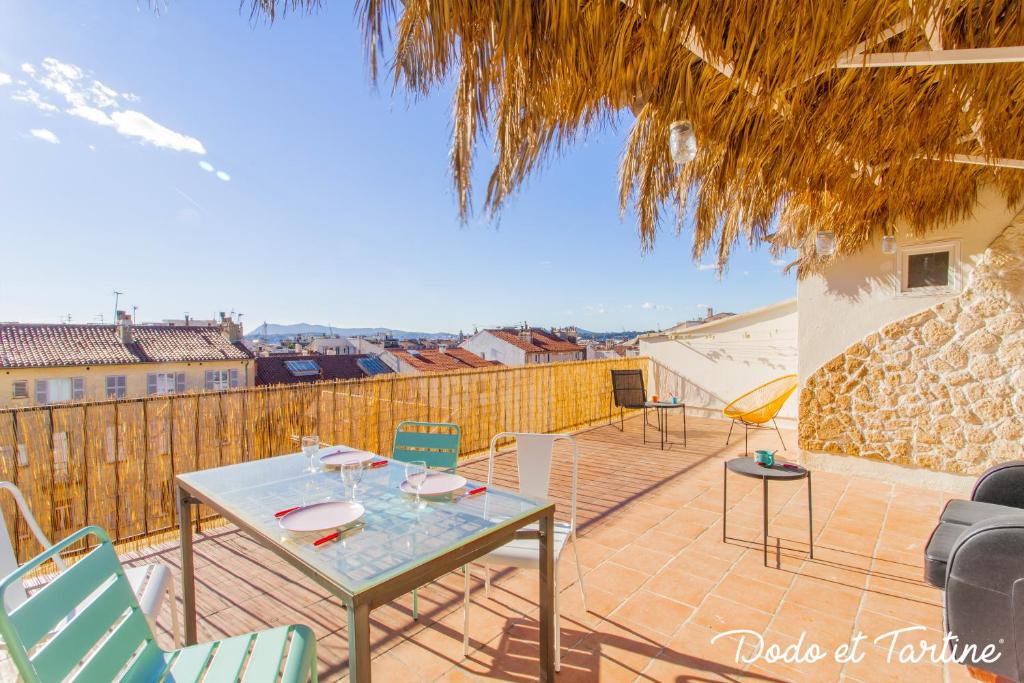 Likeable and large studio with AC - Dodo et Tartine, Toulon – Updated 2023  Prices