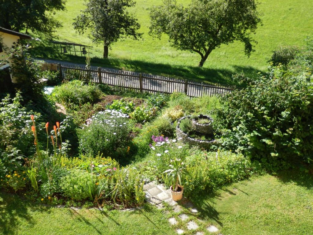 Vonkajšia záhrada v ubytovaní Naturoase Mühlviertel