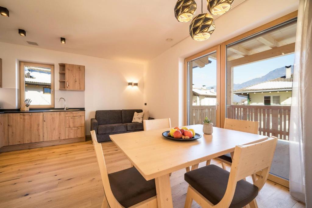 Foto sihtkohas Andrian asuva majutusasutuse Apt Lärche - Nockerhof galeriist