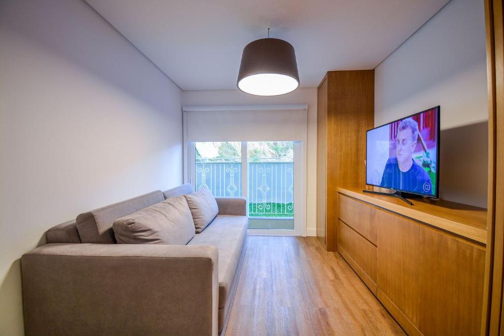 Orquídeas 102 B - Apto na Borges de Medeiros Gramado  Orquídeas 102 B - Apto na Borges de Medeiros Gramado