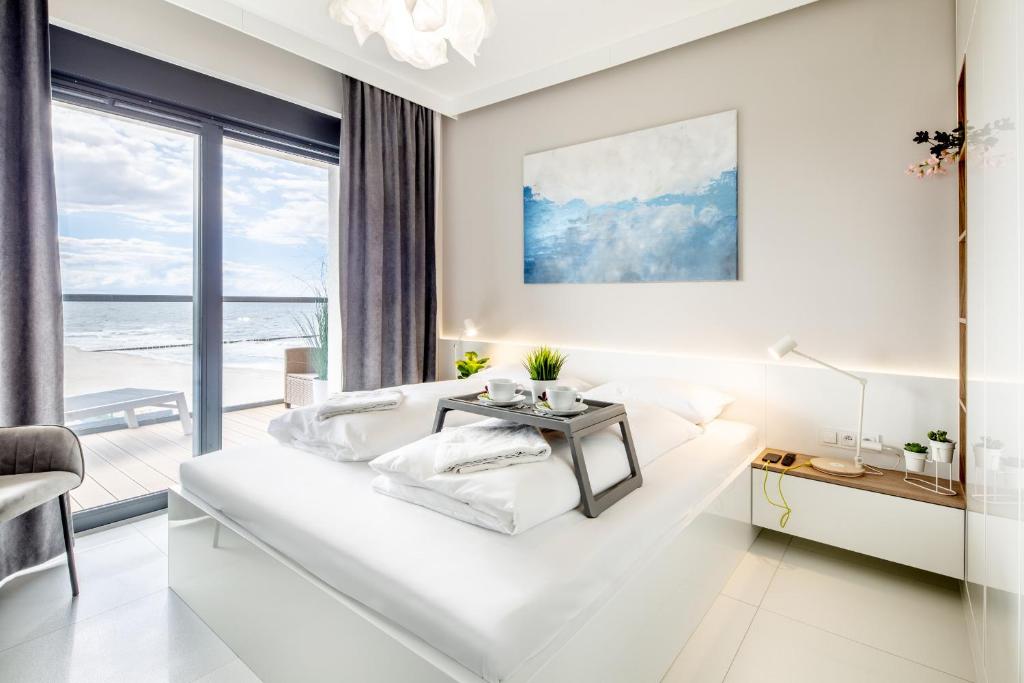 Apartamenty Gardenia Seaside 2 with Sea View by Noclegi Renters