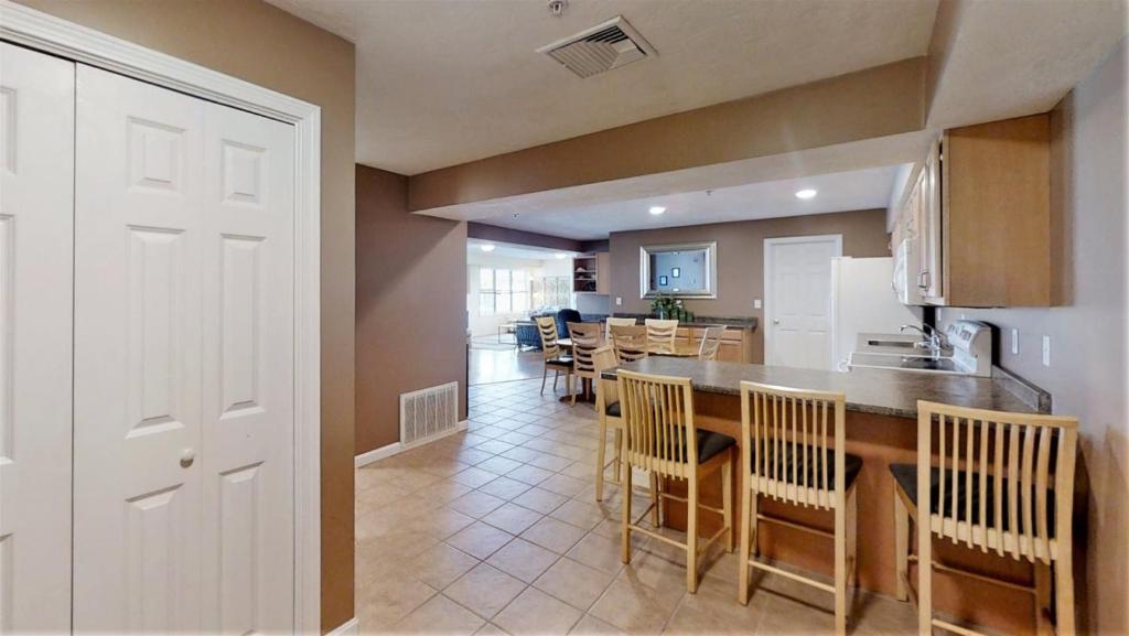 Belle Mer Condo Balcony with Ocean Views (USA Old Orchard Beach