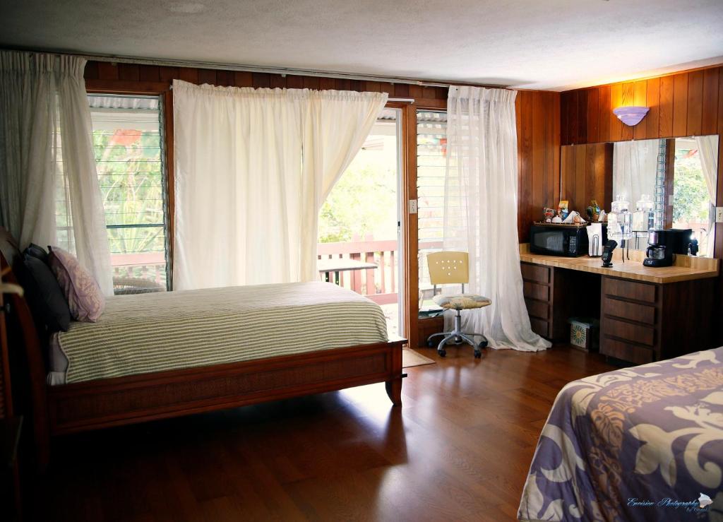Postel nebo postele na pokoji v ubytování Shaka Shak Guest House