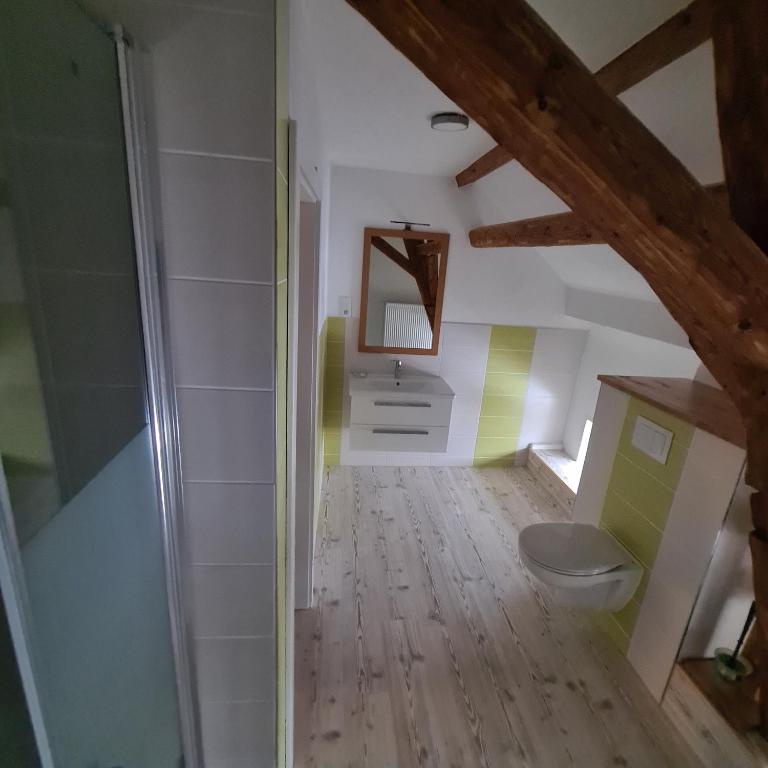 Gästezimmer Treuen - Bed & Breakfast - 15