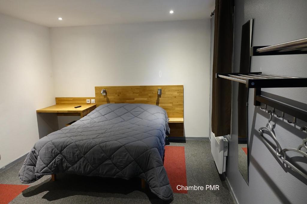 Postel nebo postele na pokoji v ubytování Fasthotel Bordeaux Eysines