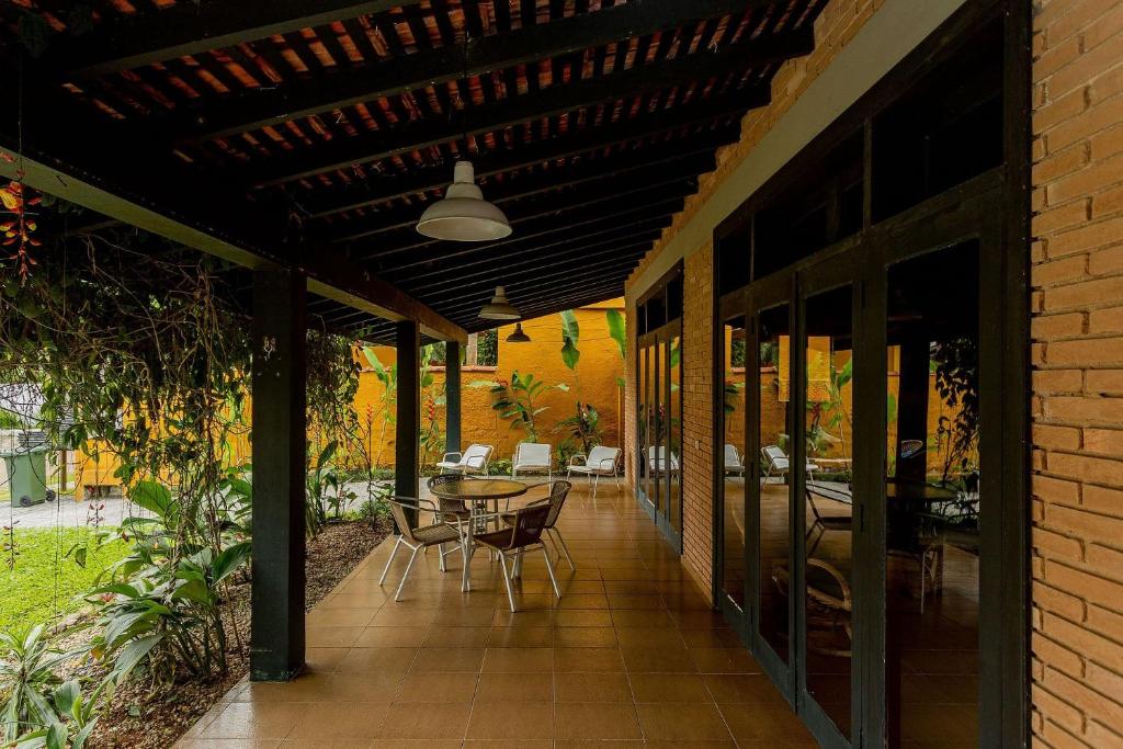  Condomínio Pedra Verde Ubatuba 150 m da Praia do Lázaro