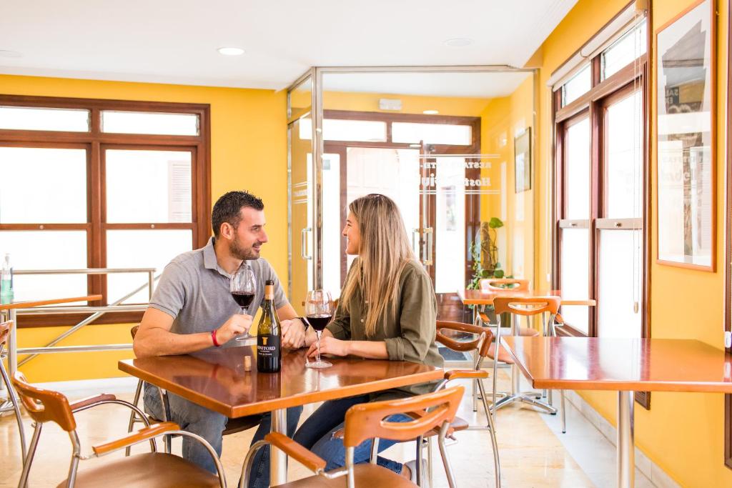 Hosté ubytování Sagitario Hostal Ciutadella