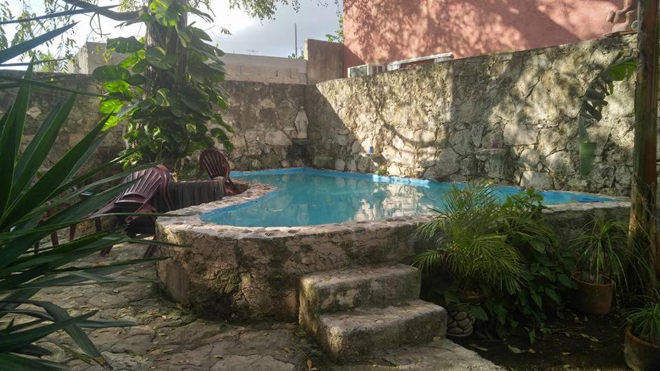 House w-Pool Beach Breezes