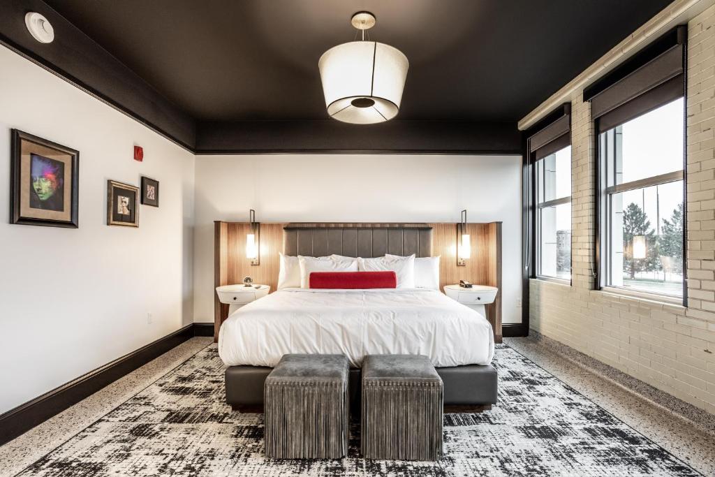 Bottleworks Hotel - Standardzimmer Mit Kingsize-Bett