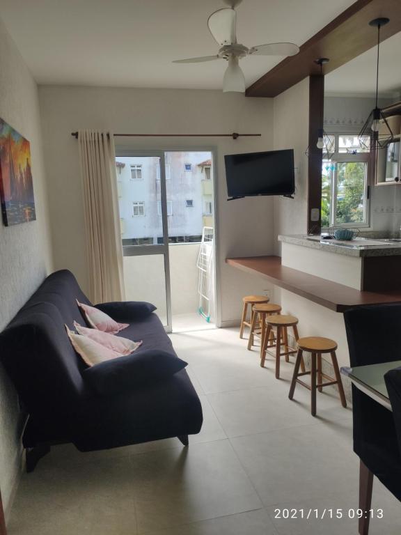  Village Ubatuba pé na areia