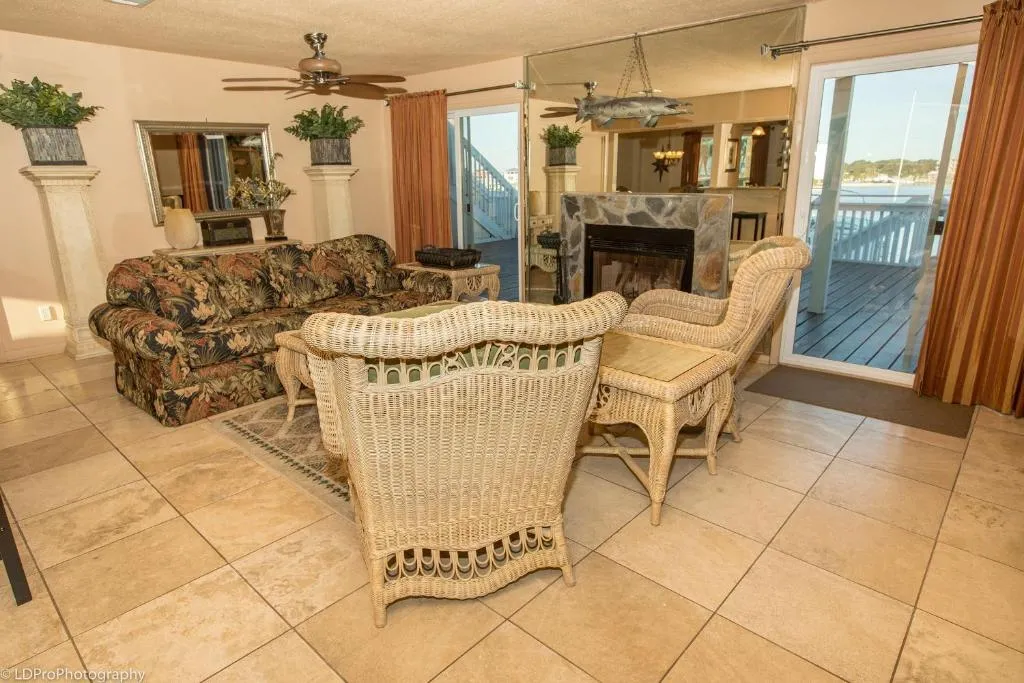 Sandpiper Cove 6100 Destin Condo, Destin (FL), United States