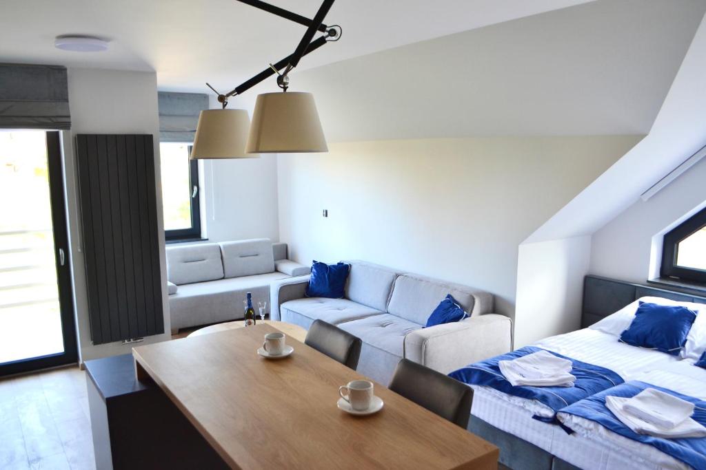 Cobalt Apartments - 