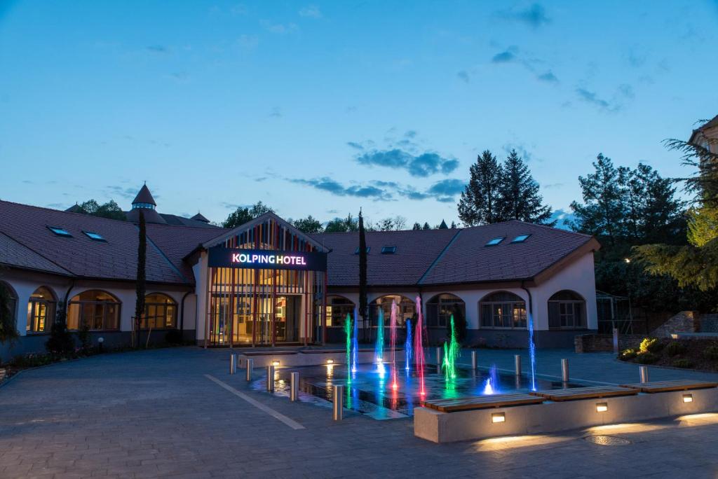 Bazén v ubytování Kolping Holiday Resort nebo v jeho okolí
