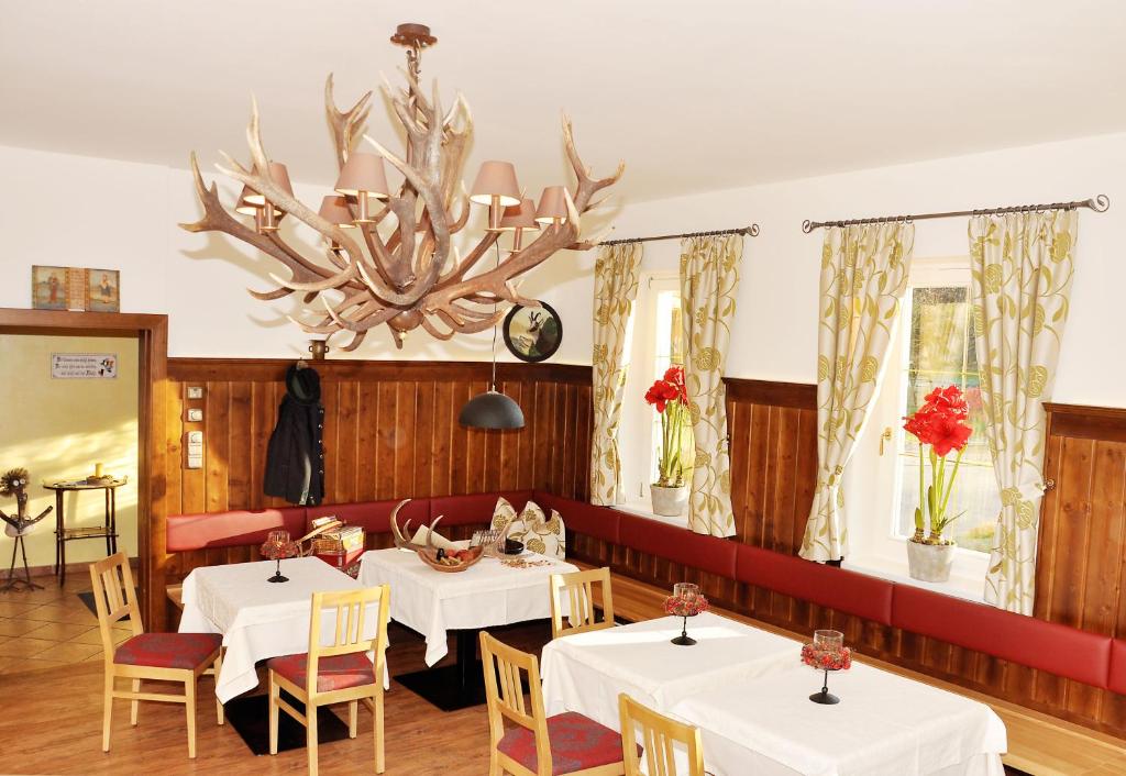 Restaurace v ubytování Gasthof Wiesenhof