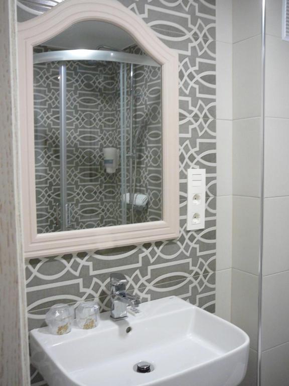 A bathroom at Hotel el Pinar
