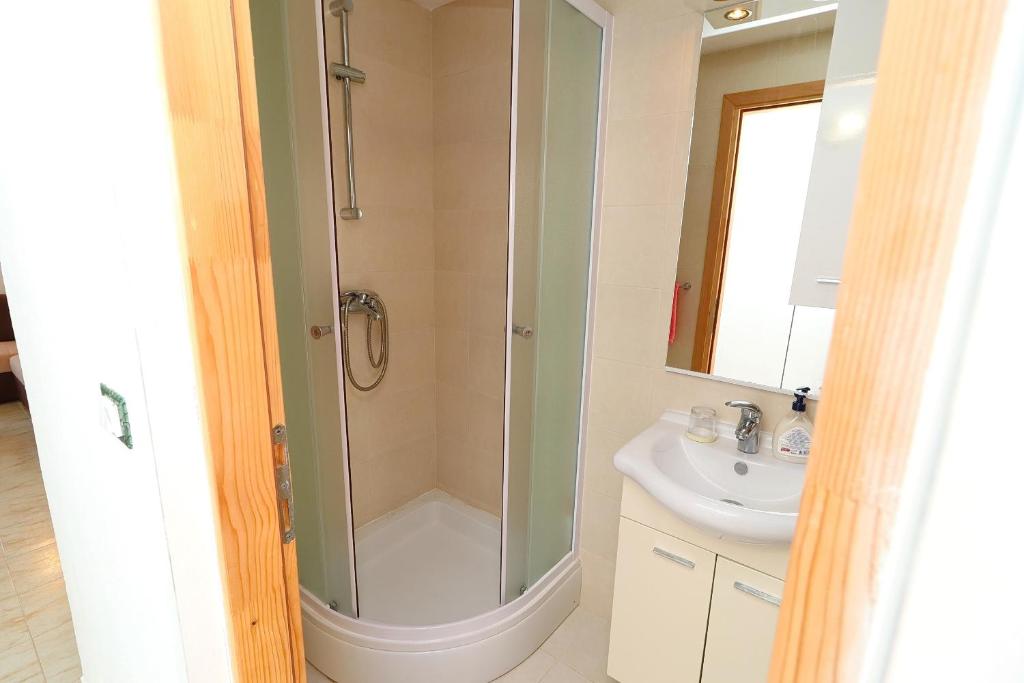 Łazienka w obiekcie Apartment Belin Mljet