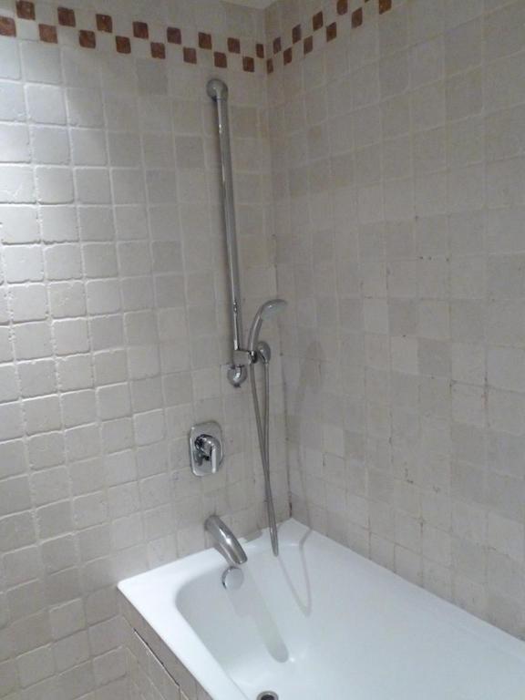 Hôtel du Vieux Marais - Resim 35