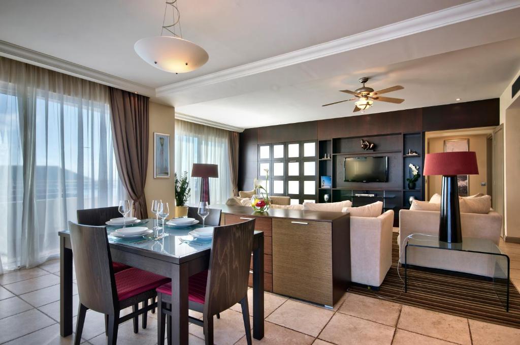 Radisson Blu Resort & Spa, Malta Golden Sands - 10