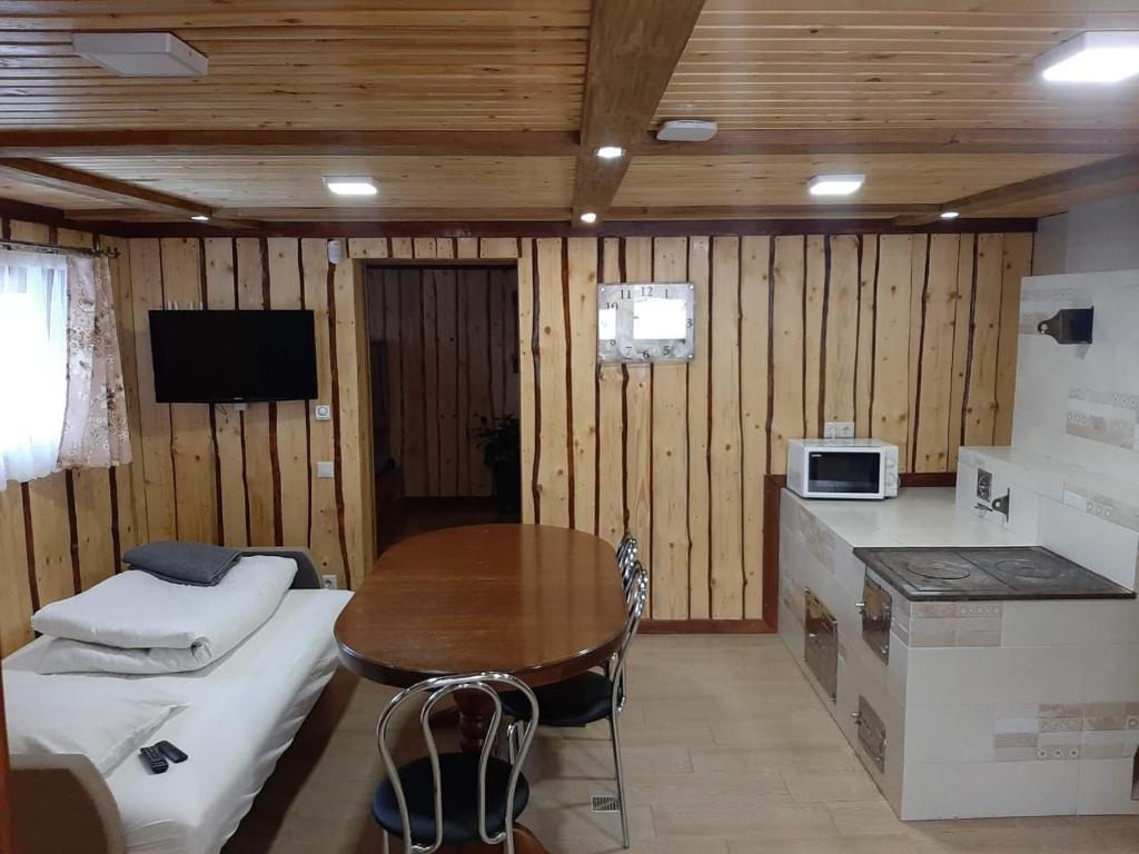 Kuchyň nebo kuchyňský kout v ubytování Pid Goroyu