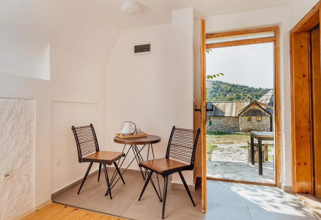 Balkón nebo terasa v ubytování Eco Village Nevidio