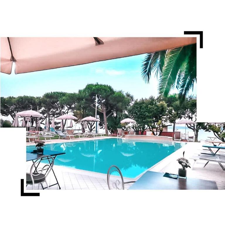 Bazén v ubytování Hotel San Marco nebo v jeho okolí