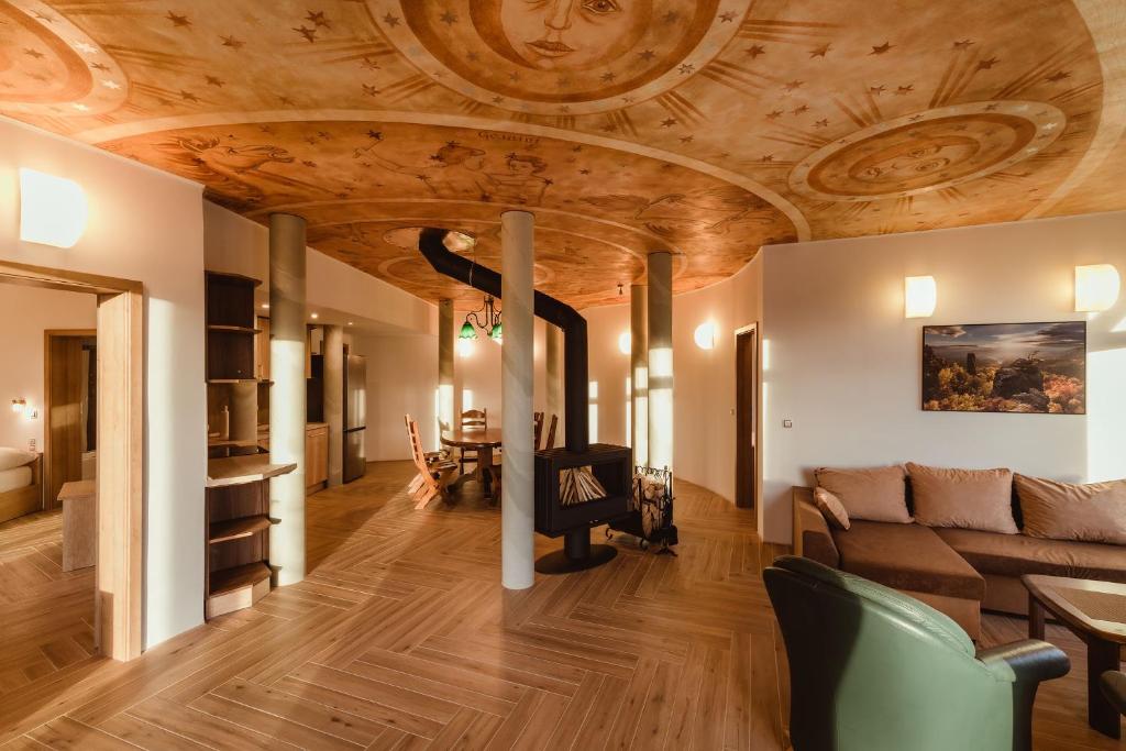 Posezení v ubytování Hotel Dymník
