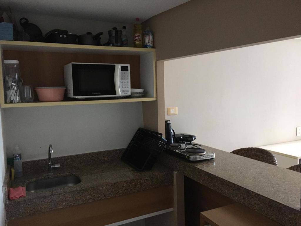  FLAT MARINAS HOTEL