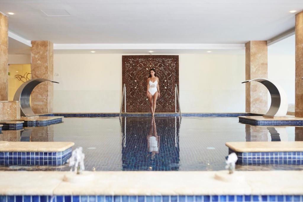 Insotel Fenicia Prestige Suites & Spa, Santa Eularia des Riu ...