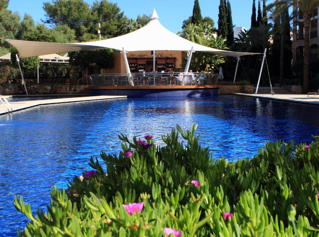 Insotel Fenicia Prestige Suites & Spa, Santa Eularia des Riu ...