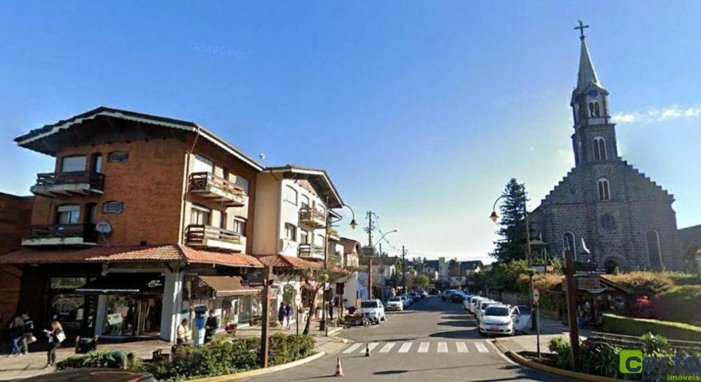 Apartamentos Vista da Rua Coberta  Apartamentos Vista da Rua Coberta