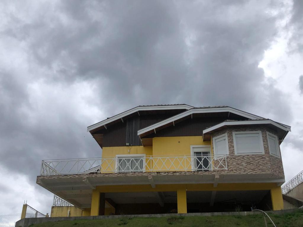  Casa Amarela com Vista