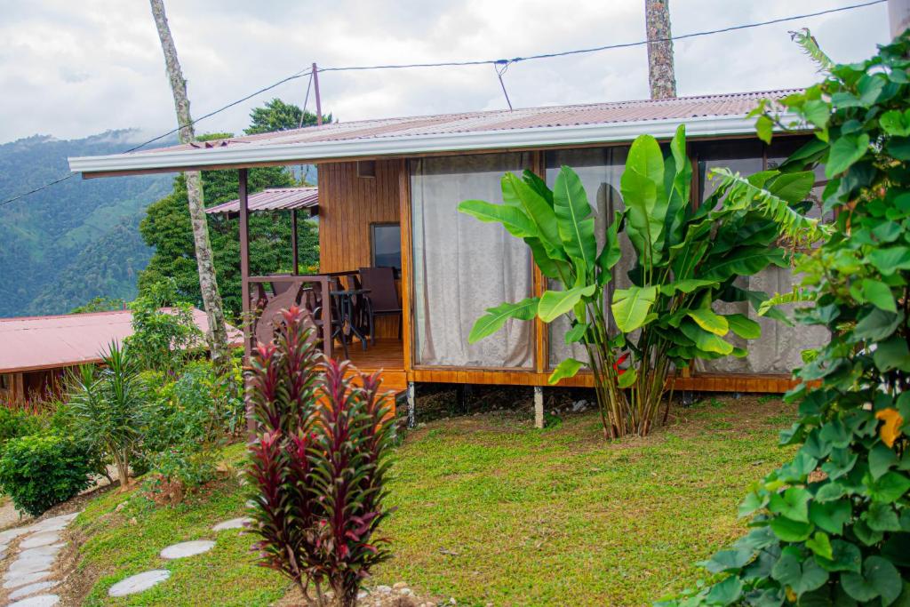 Zahrada ubytování Pacuare Mountain Lodge