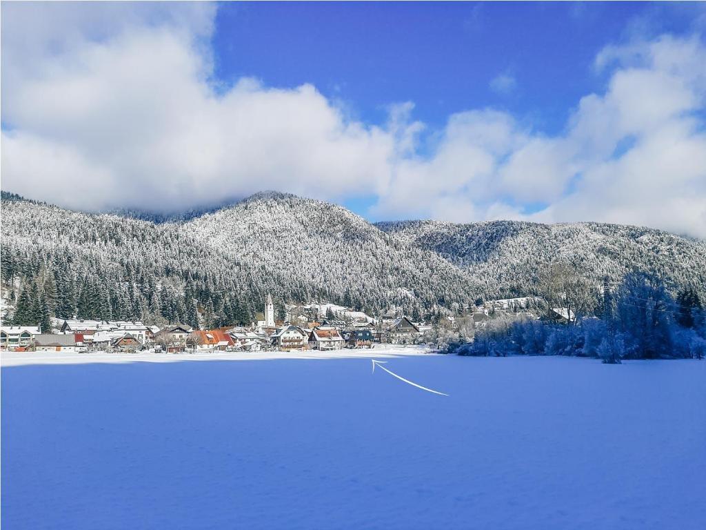 Chalet Valcanale durante l'inverno