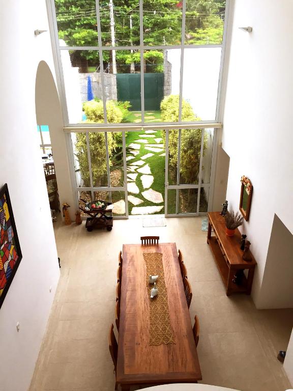  Casa incrível com piscina em São Sebastião
