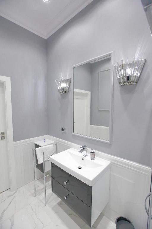Kúpeľňa v ubytovaní Apartament Kryształowy AC Progres