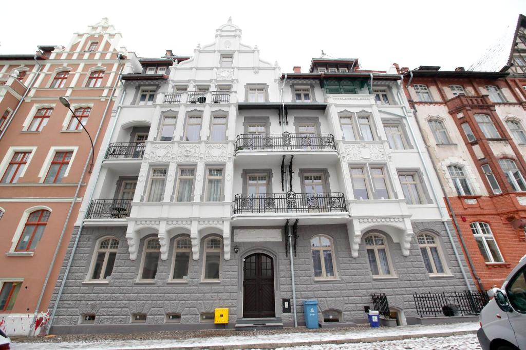 Budova, v ktorej sa apartmán nachádza