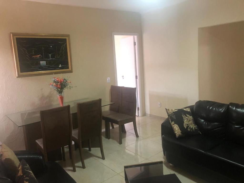 Casa com piscina