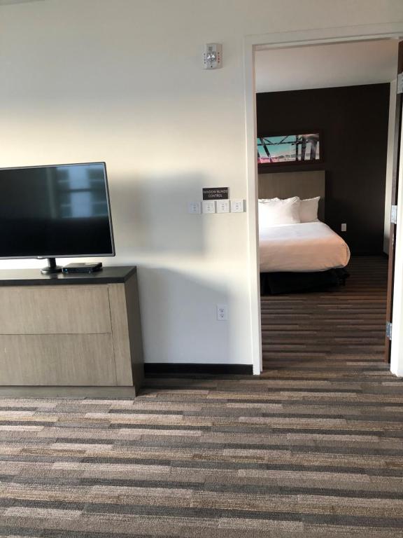 Hyatt House Seattle Downtown photo