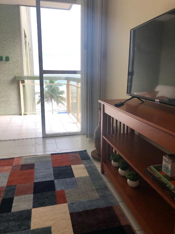  Apart. frente para o MAR -pé na areia/Pitangueiras