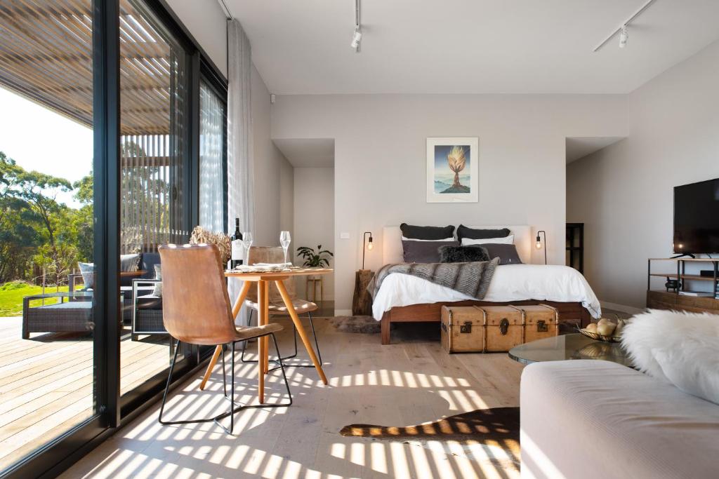 Skyview Pavilion - One-Bedroom House