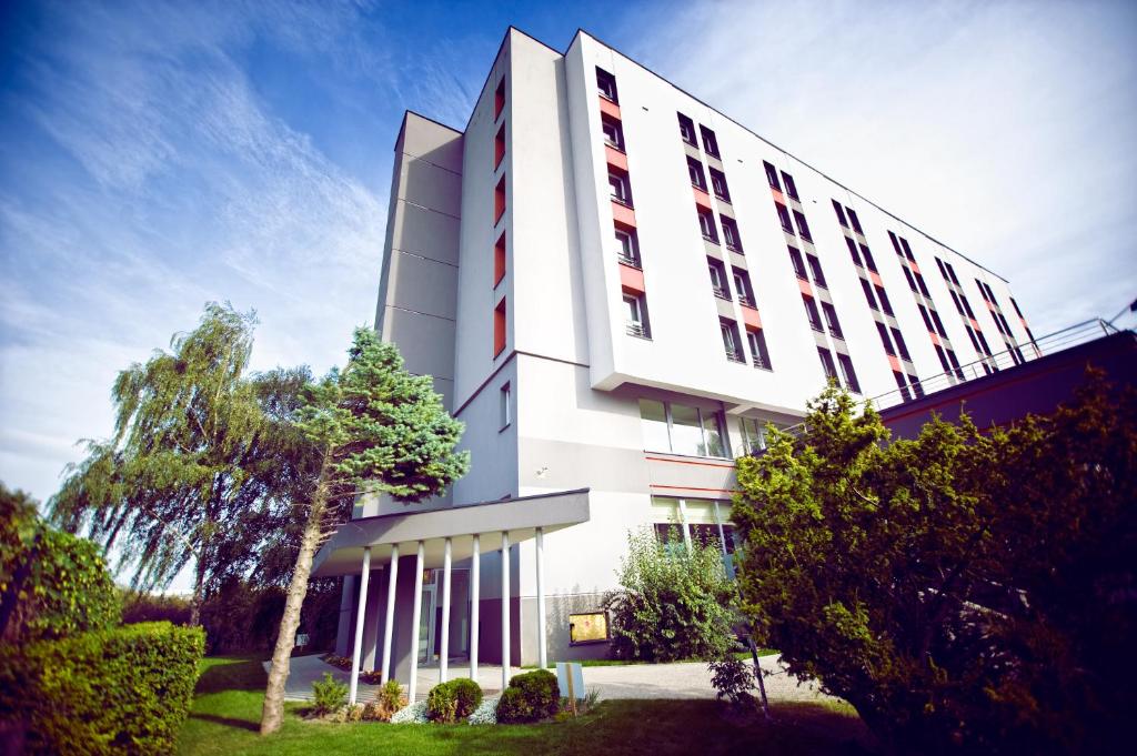Budova, v ktorej sa hotel nachádza
