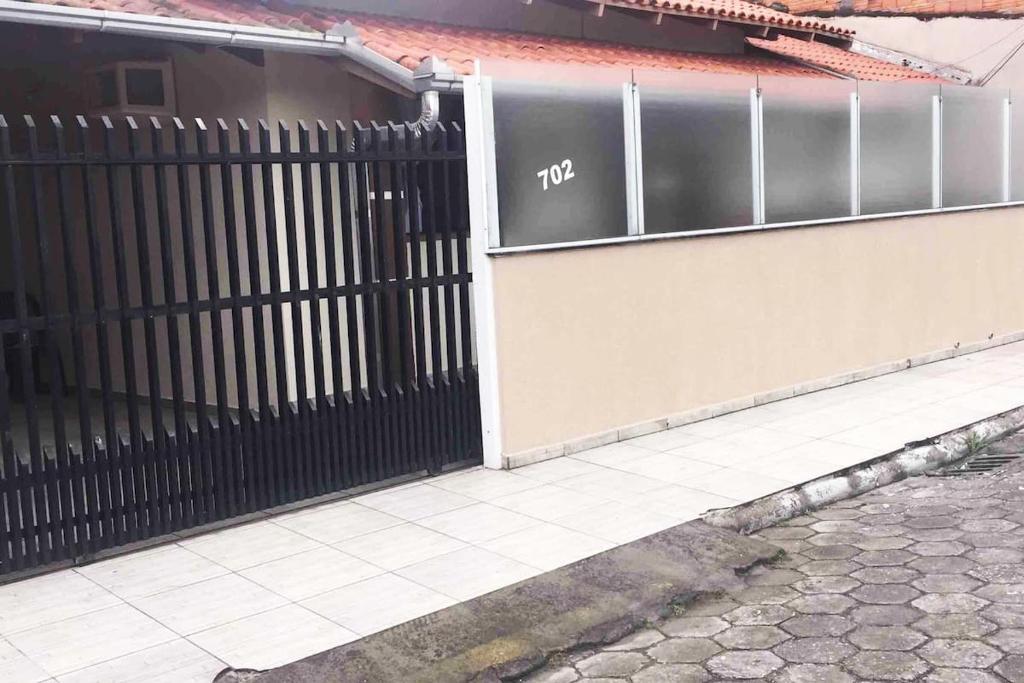  Casa c/ PISCINA 600 mts PRAIA de NAVEGANTES